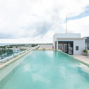 musa-del-carmen-by-boutique-apartments-mx.allrivieramayahotels.com/